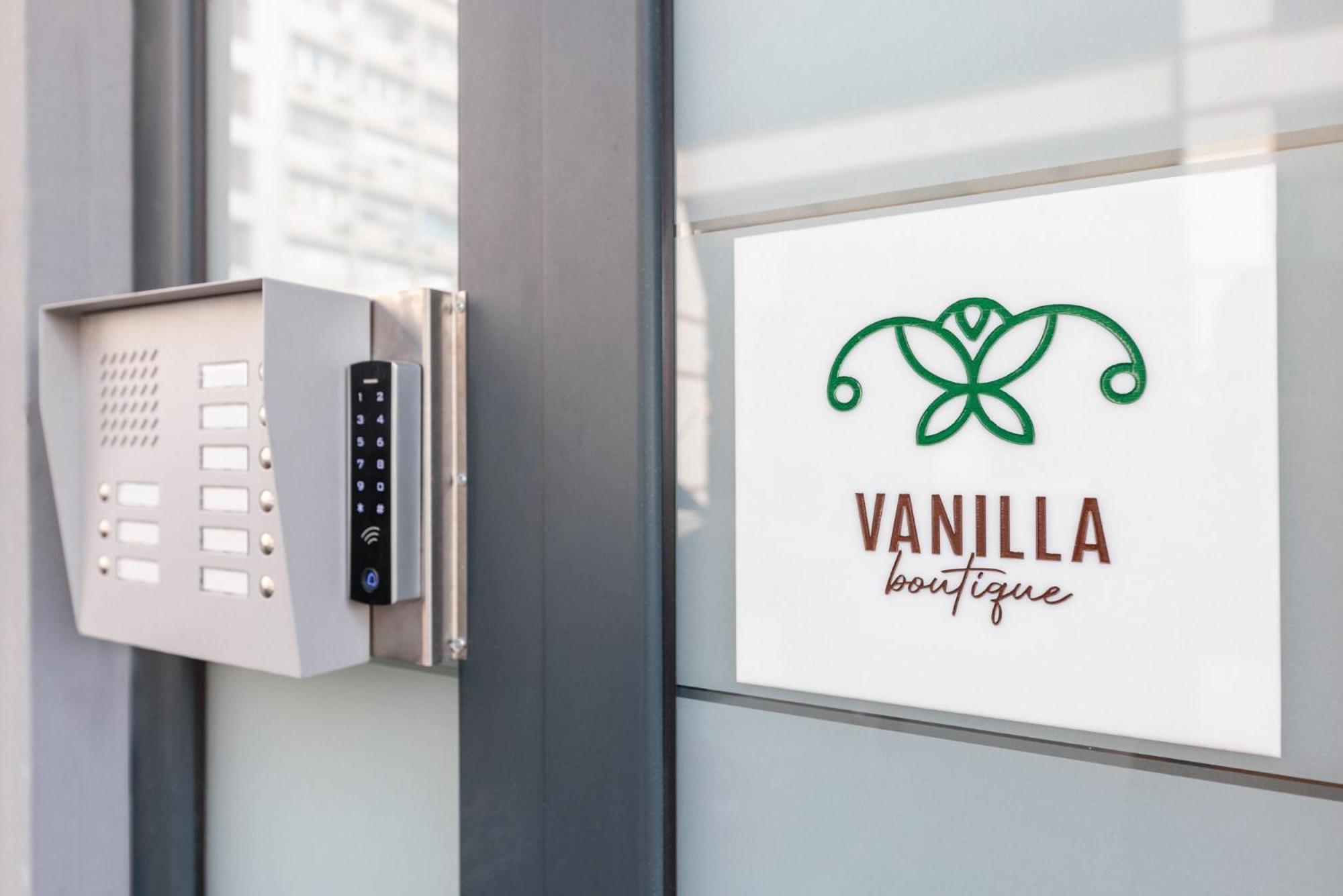 Vanilla Boutique Tesalonika Bagian luar foto